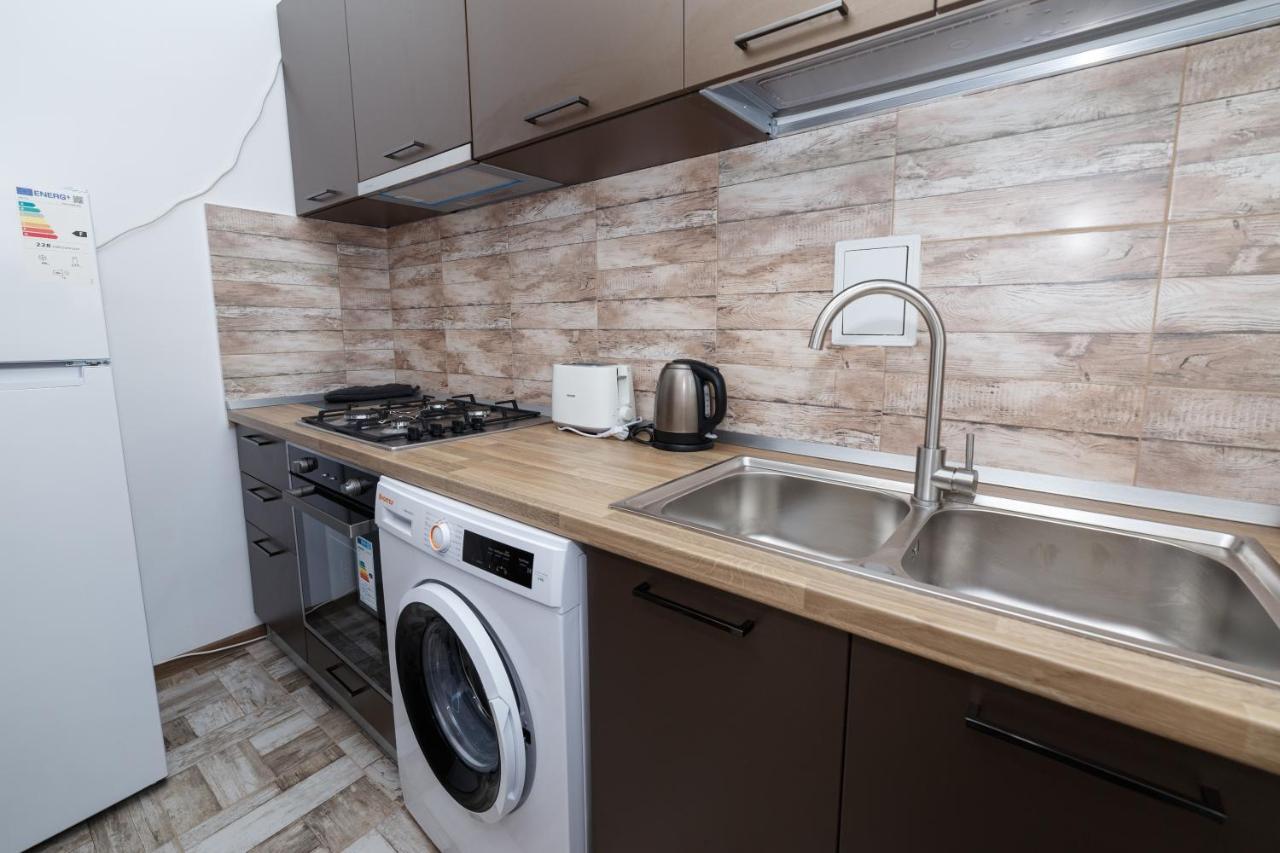 Street Doamnei Rooftop Terrace Apartment